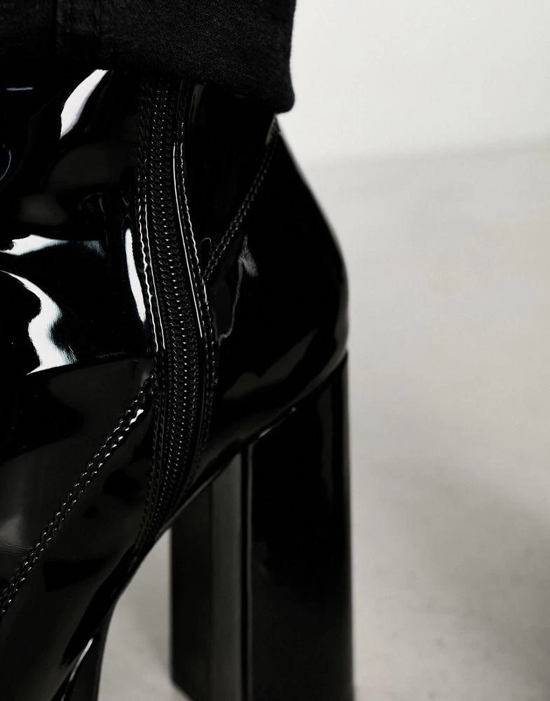 商品Koi Footwear|KOI platform heeled ankle boots in black patent,价格¥428,第4张图片详细描述