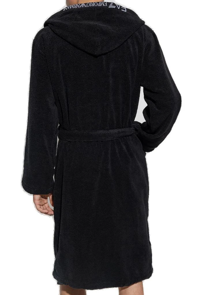 商品Emporio Armani|Ea7 Emporio Armani Logo Embroidered Bathrobe,价格¥618,第3张图片详细描述