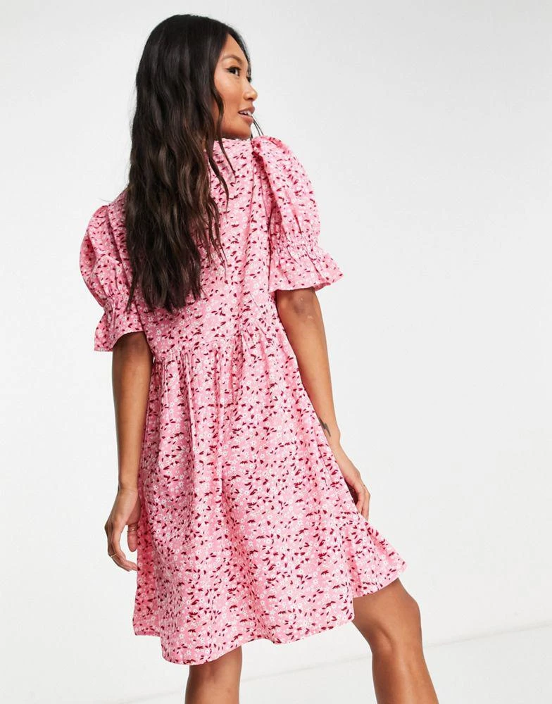 商品VERO MODA|Vero Moda smock mini dress in ditsy pink floral print,价格¥170,第4张图片详细描述