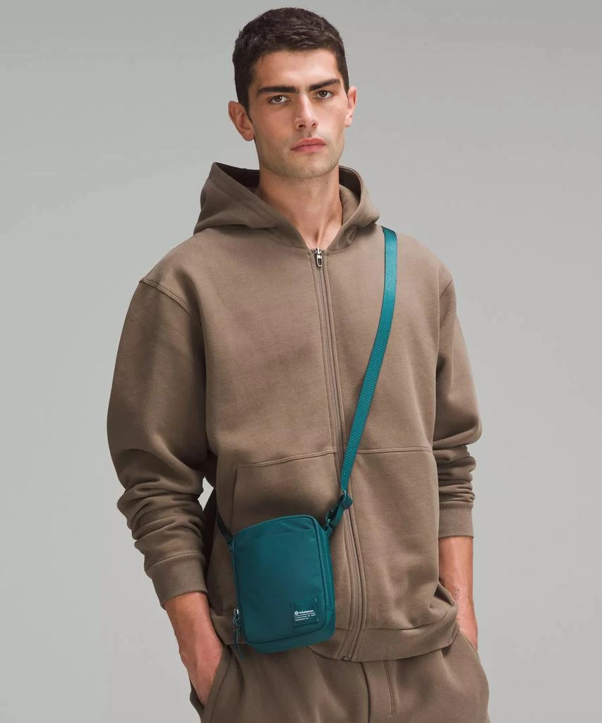 商品Lululemon|Easy Access Crossbody Bag 1.5L,价格¥235,第2张图片详细描述