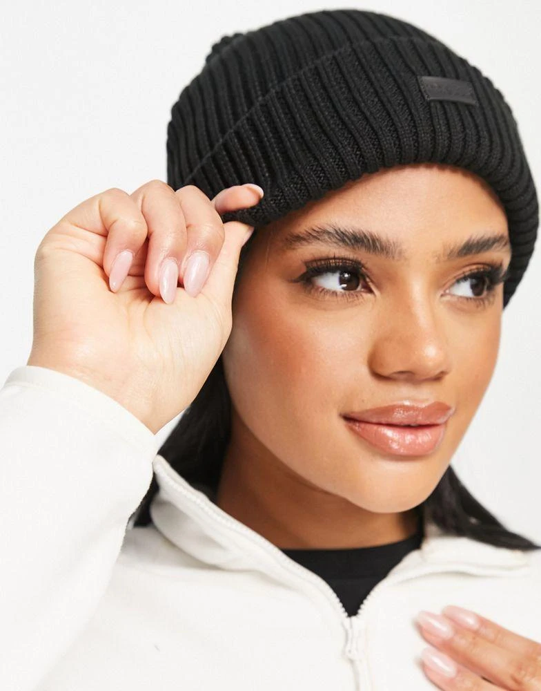 商品Under Armour|Under Armour mini logo beanie in black,价格¥113,第2张图片详细描述