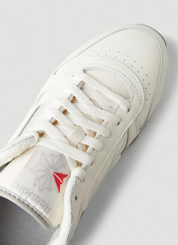 商品Reebok|Classic Leather 1983 Vintage Sneakers in White,价格¥479,第5张图片详细描述