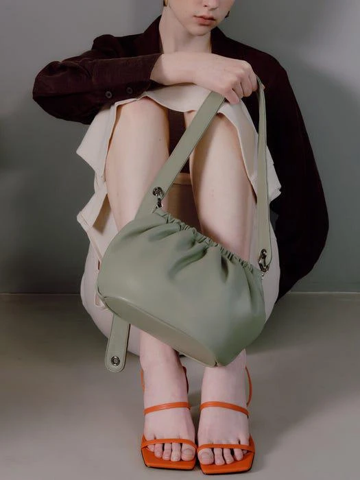 商品SAMOONDOH|10° Small Egg Bag - Mint Gray,价格¥949,第1张图片