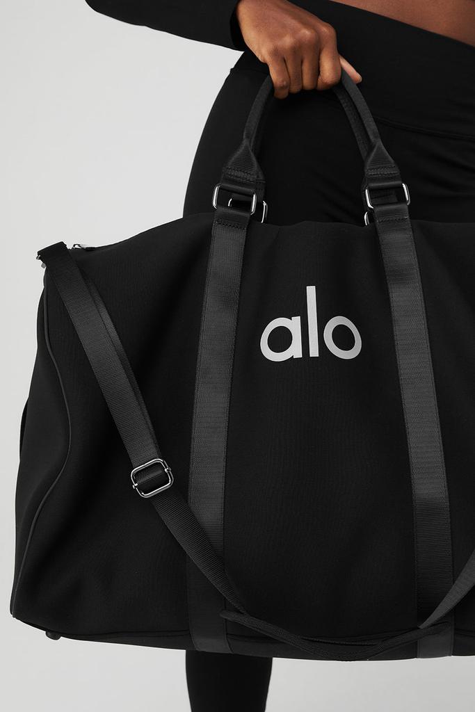 Alo Large Traverse Duffle - Black/Silver - Travel Bags - Free