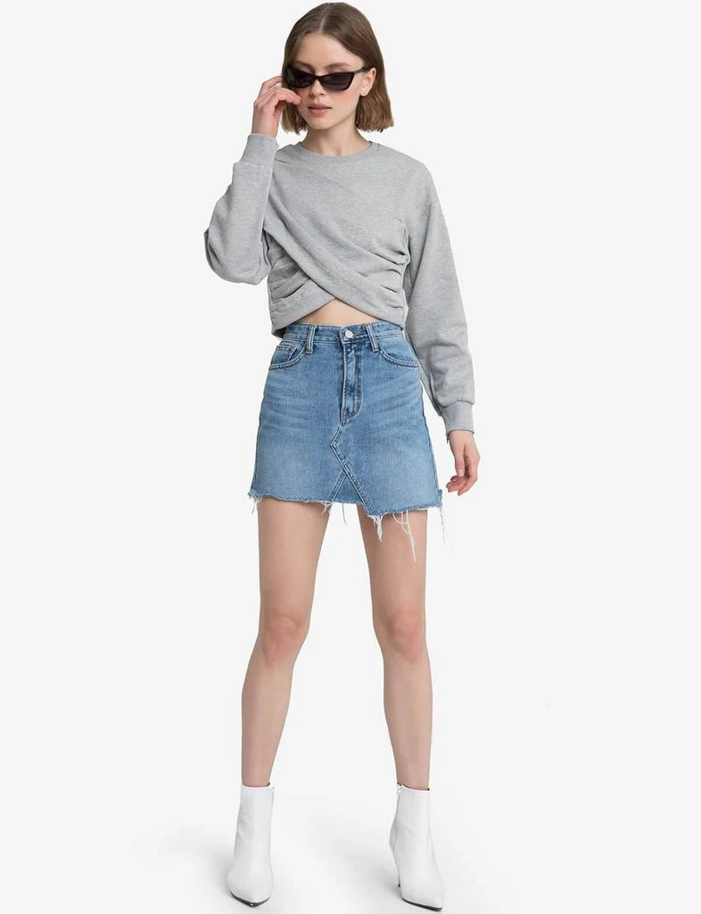 商品Pixie Market|Juna Grey Wrap Crop Sweatshirt,价格¥489,第1张图片