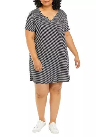 商品Love, Fire|Fire Plus Size Short Sleeve Striped Split Neck T Shirt Dress,价格¥95,第1张图片