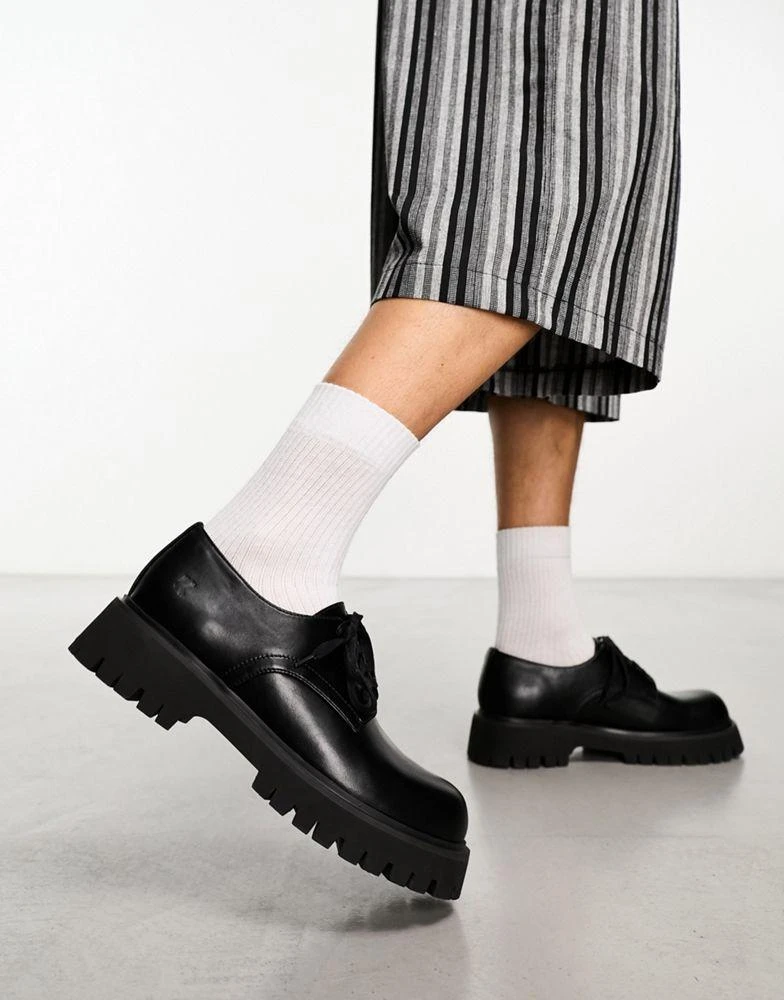 商品Koi Footwear|KOI Pinemoon chunky lace up shoes in black,价格¥441,第1张图片