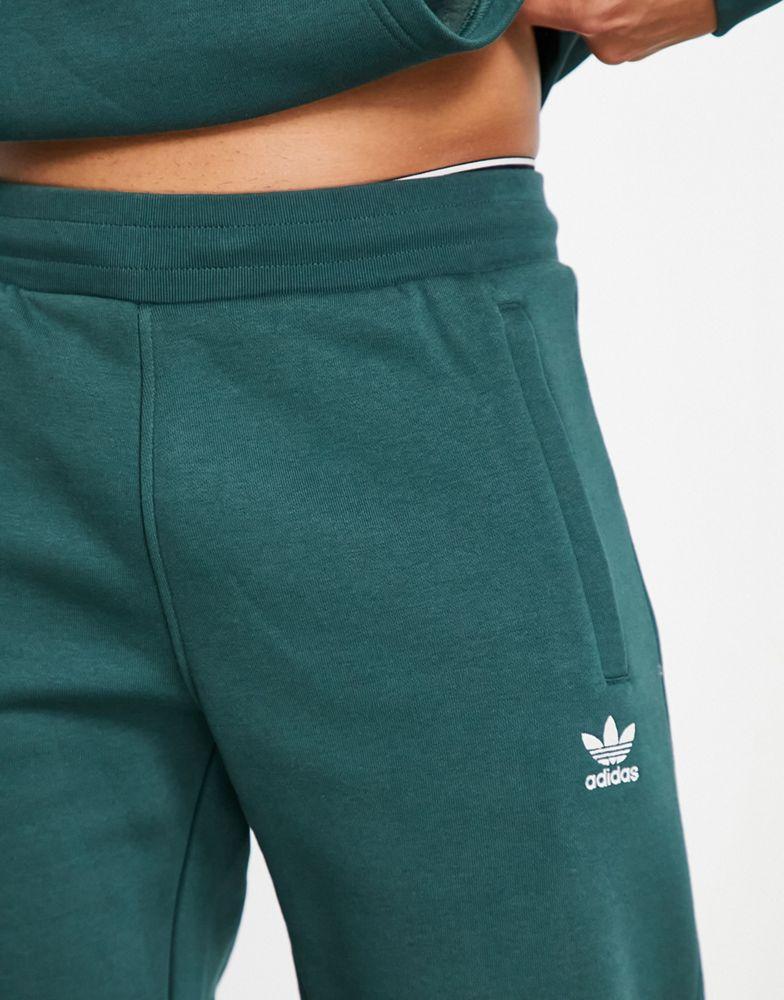 adidas Originals essentials joggers in mineral green商品第3张图片规格展示