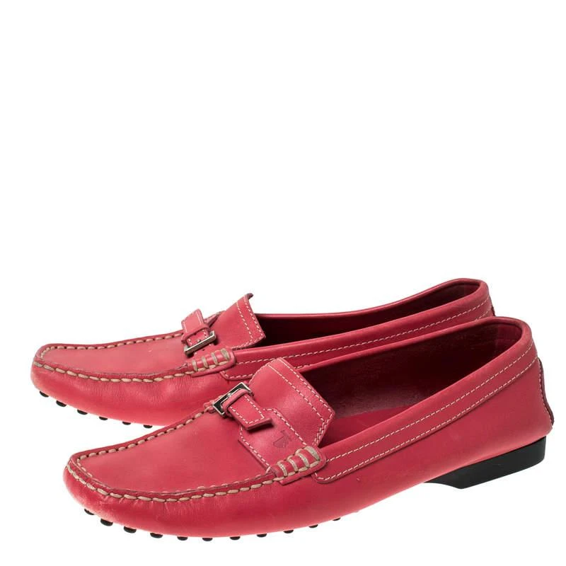 商品[二手商品] Tod's|Tod's Pink Leather Buckle Detail Slip On Loafers Size 37.5,价格¥798,第4张图片详细描述