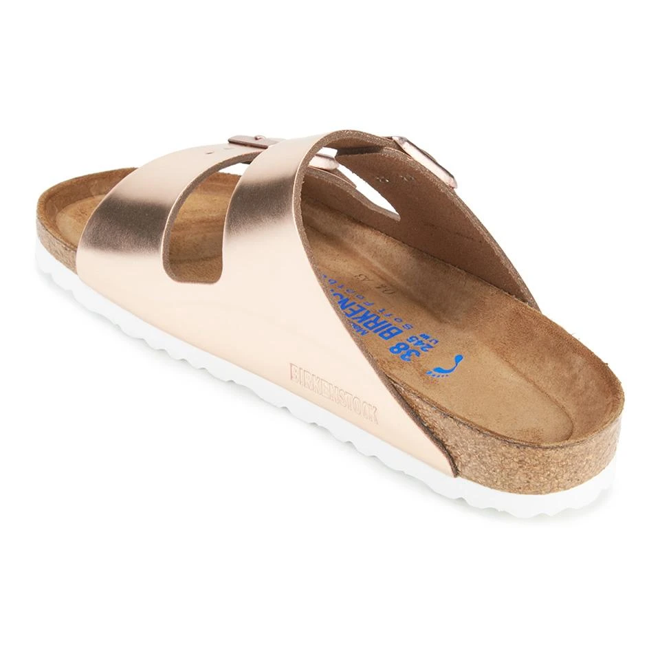 商品Birkenstock|BIRKENSTOCK WOMEN'S ARIZONA SLIM FIT LEATHER DOUBLE STRAP SANDALS - METALLIC COPPER,价格¥934,第4张图片详细描述