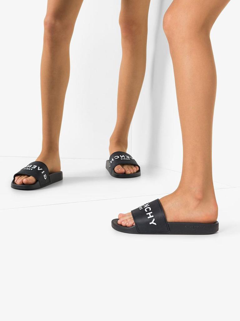 【関税＆送料込み】Givenchy 4G Flip Flop Sandals Givenchy 4G Logo Patent Leather Flat Mules Sandals Red EU 38