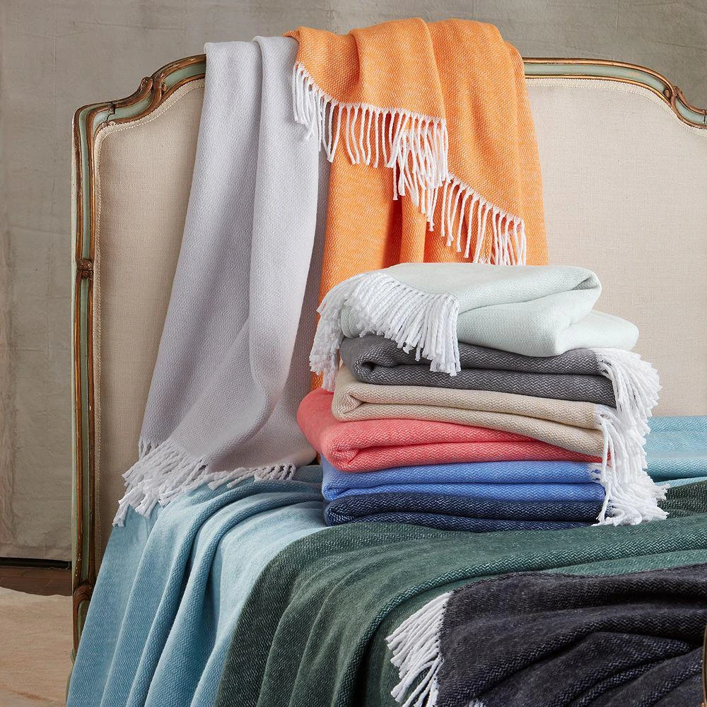 Pezzo Monogrammed Fringe Throw Blanket 商品