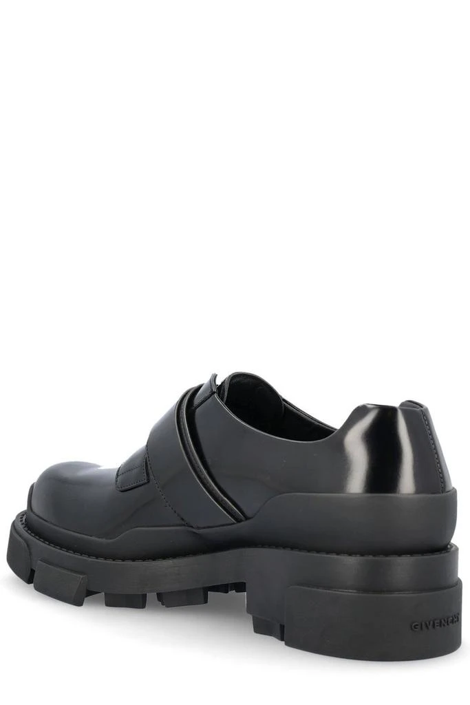 商品Givenchy|Givenchy 4G Clip Buckle Derby Shoes,价格¥4574,第3张图片详细描述