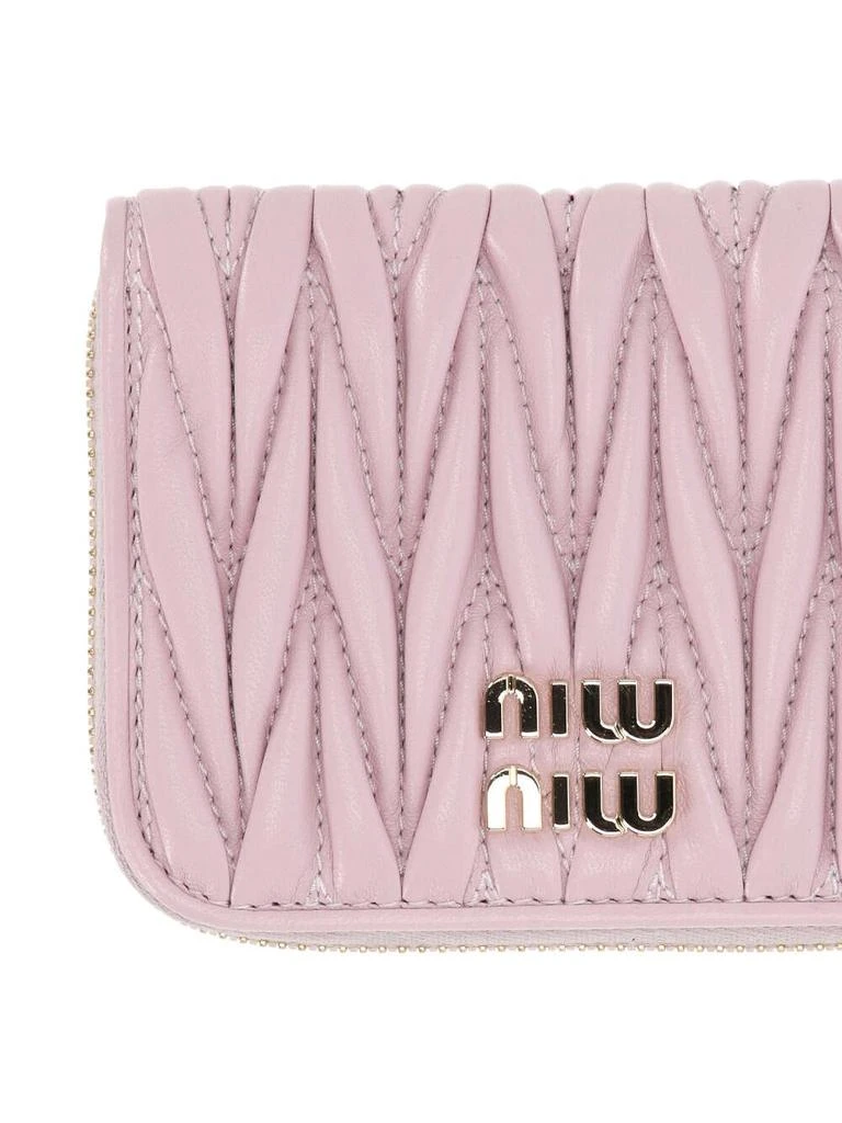 商品Miu Miu|Miu Miu Matelassé Zipped Coin Wallet,价格¥2725,第3张图片详细描述