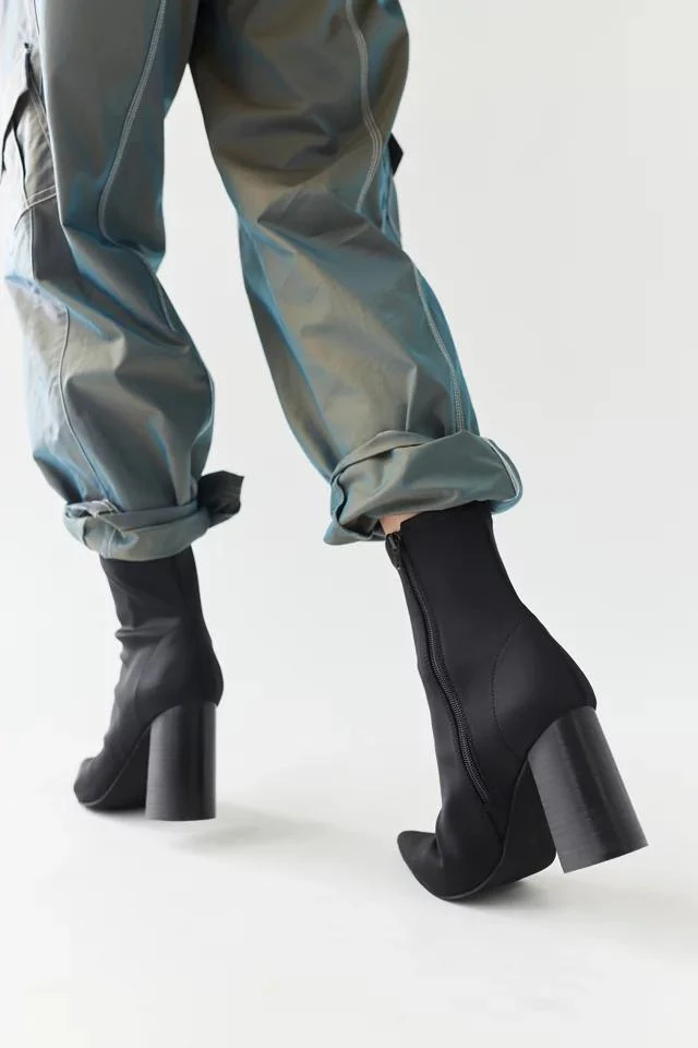商品Jeffrey Campbell|Jeffrey Campbell Siren Boot,价格¥1007,第3张图片详细描述