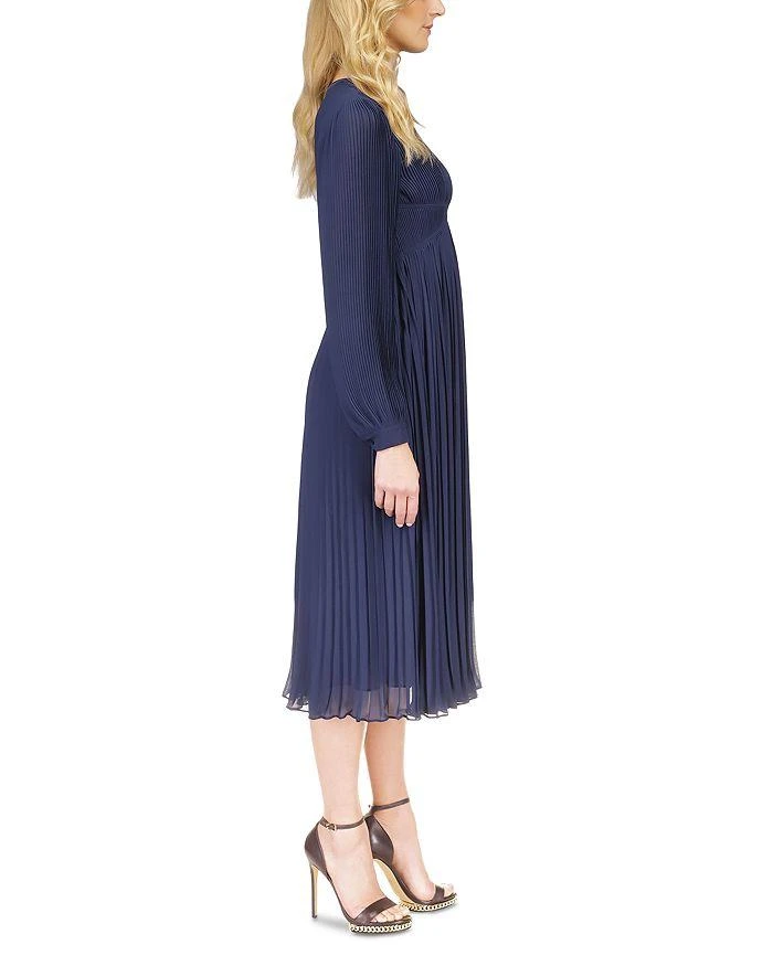 Pleated Midi Dress 商品