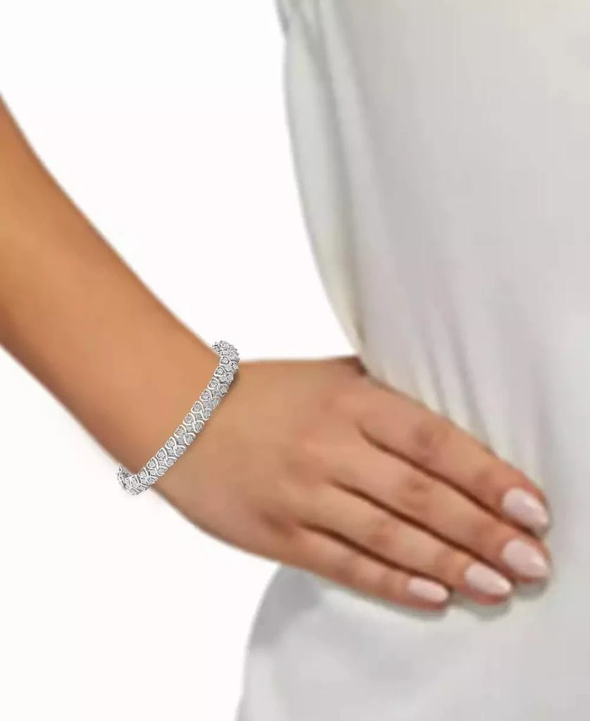 商品Macy's|Diamond Heart Link Bracelet (1 ct. t.w.) in Sterling Silver,价格¥2346,第2张图片详细描述