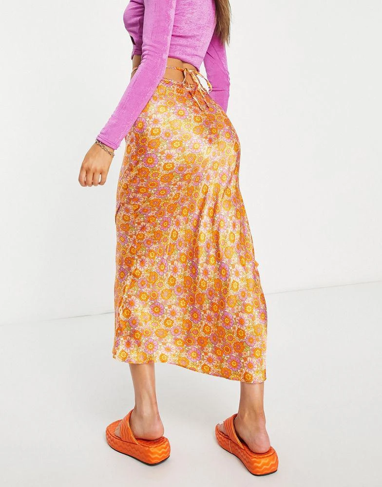 商品Topshop|Topshop co-ord satin tie waist 70s floral midi skirt in orange,价格¥218,第4张图片详细描述