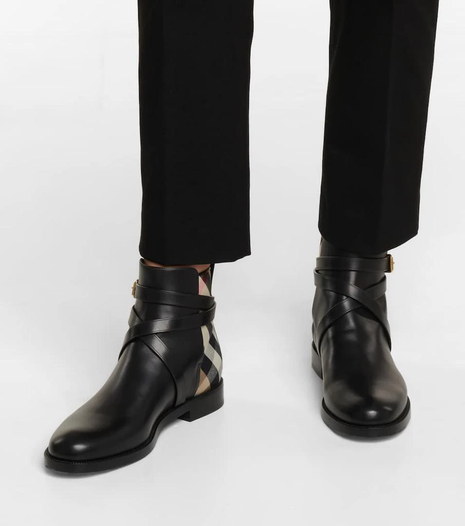 商品Burberry|Archive Check leather ankle boots,价格¥5837,第4张图片详细描述