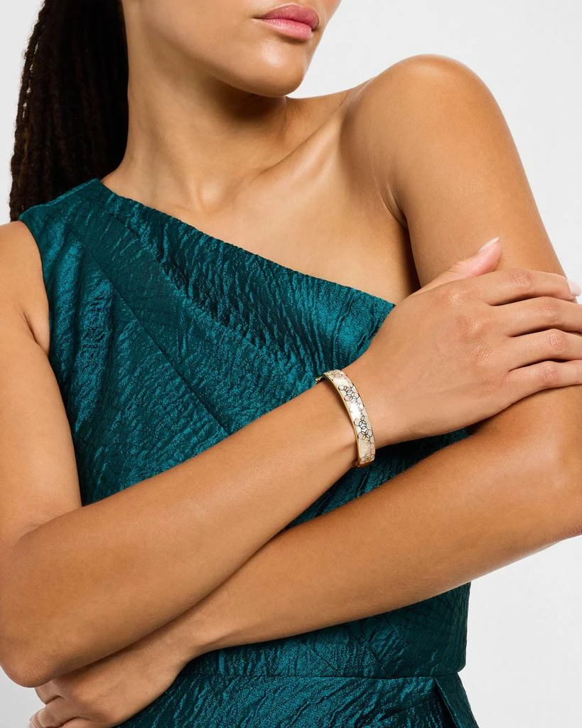 商品Jan Leslie|Petal Mother of Pearl Bangle Bracelet,价格¥11447,第5张图片详细描述