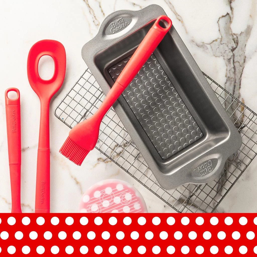 商品Betty Crocker|Carbon Steel 13 x 9 x 0.87 Inch Cooling Rack,价格¥111,第5张图片详细描述