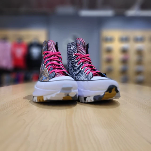 【韩国直邮|包邮包税】匡威[EYELUCY] 共用 Converse Runstar Hike 针织 网银 up 数码蓝色 高腰 帆布鞋 170249C 商品