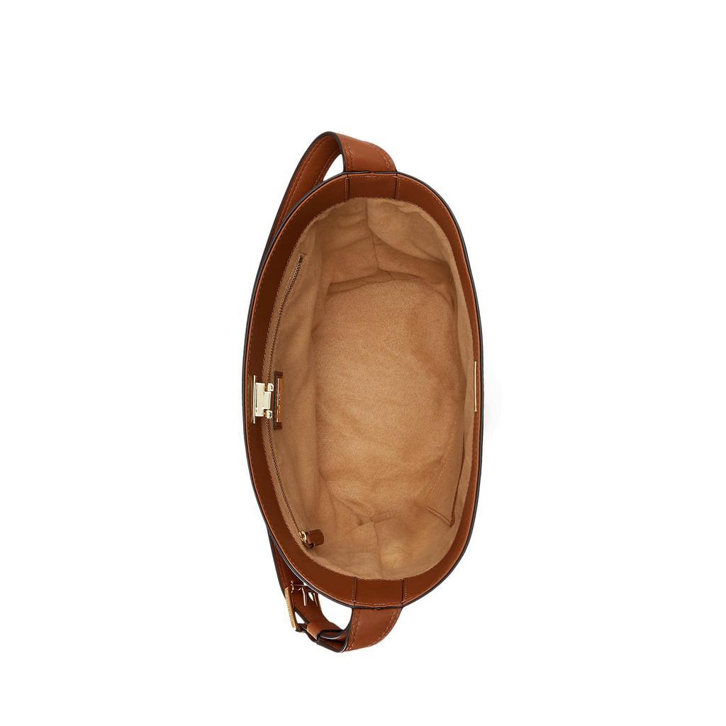商品Ralph Lauren|拉夫劳伦 女士Harlow 皮革中号水桶包,价格¥2818,第7张图片详细描述