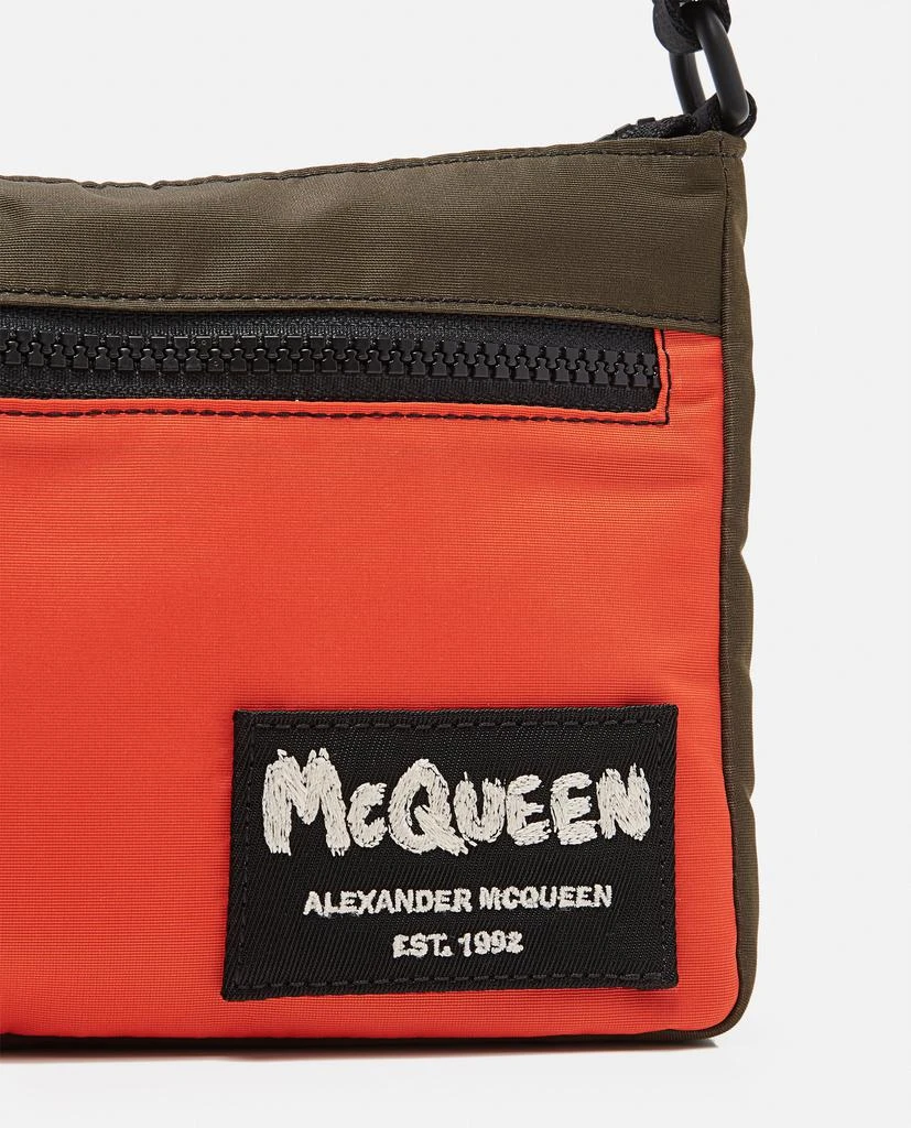 商品Alexander McQueen|FABRIC PHONE BAG,价格¥2991,第3张图片详细描述