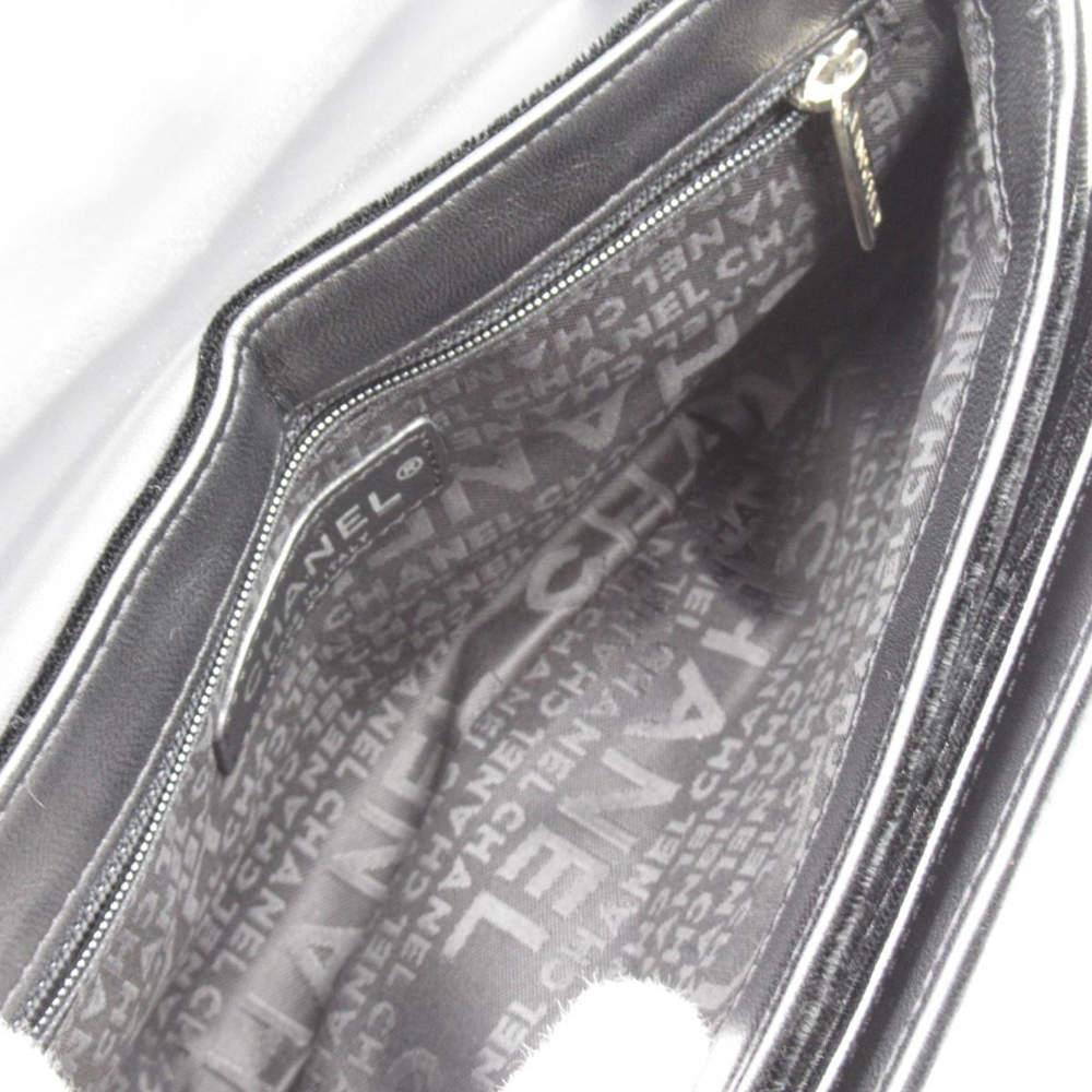 Chanel Black Suede Leather No.5 Camellia Flap Shoulder Bag商品第5张图片规格展示