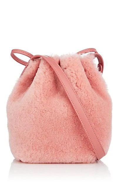 商品Mansur Gavriel|Mini Mini Shearling Bucket Bag,价格¥3681,第4张图片详细描述