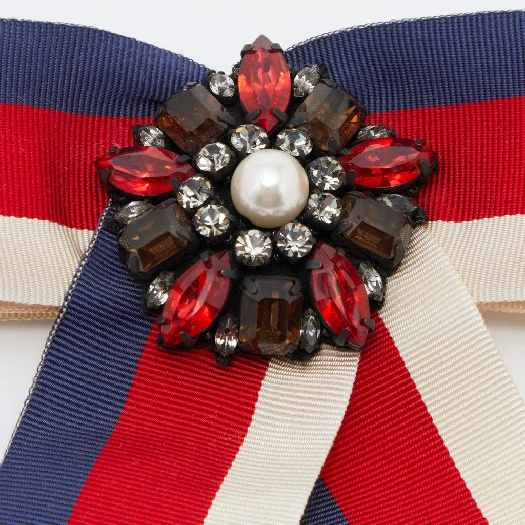 商品[二手商品] Gucci|Gucci White, Blue & Red Web Crystal Grosgrain Bow Brooch,价格¥3133,第2张图片详细描述