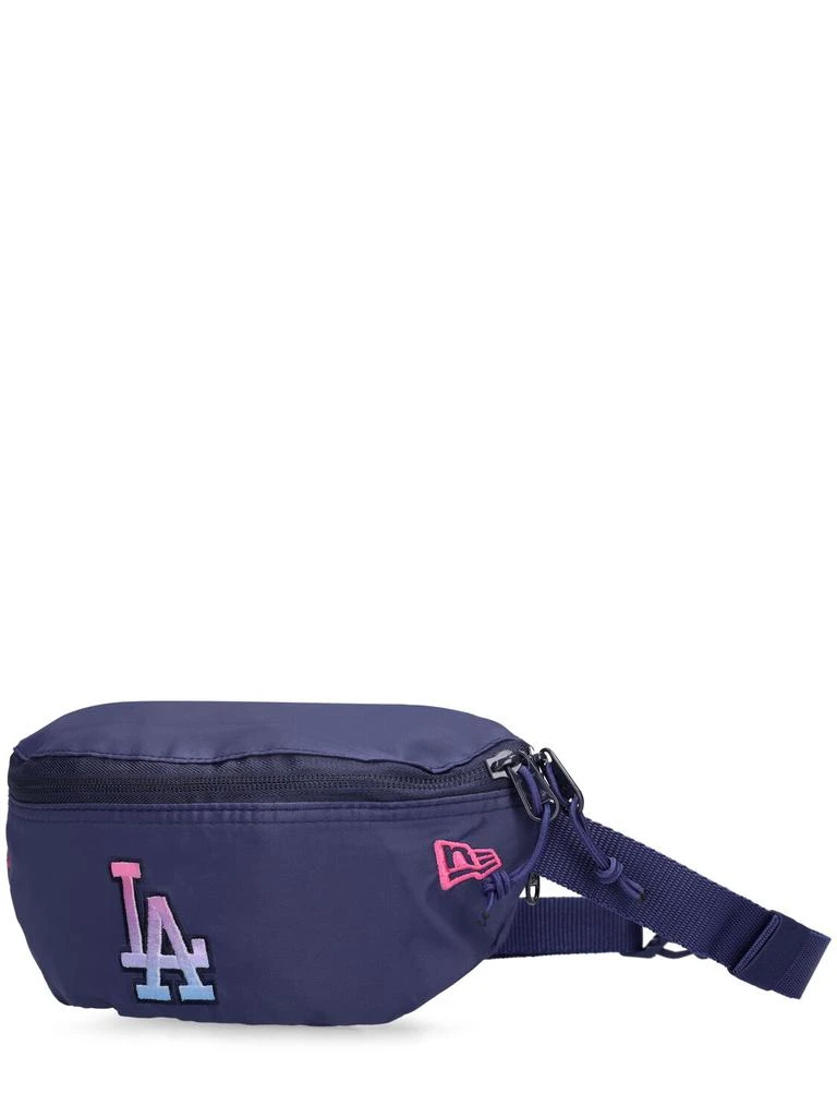 商品New Era|Embroidered Logo Mini Belt Bag,价格¥85,第1张图片详细描述