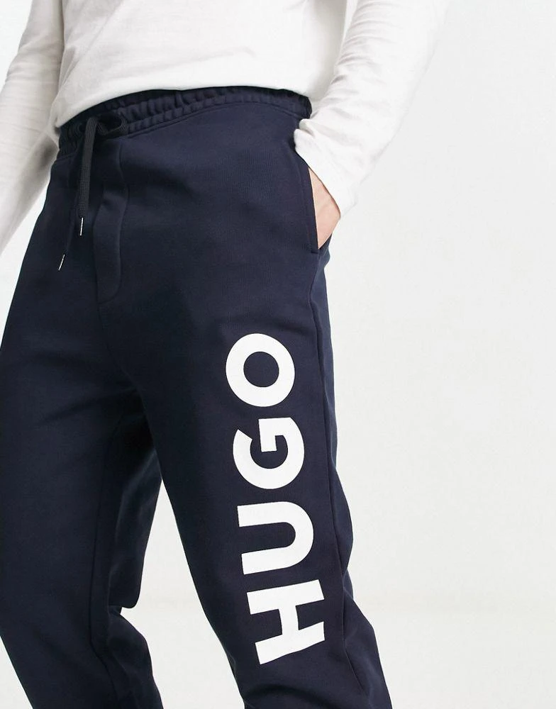 商品Hugo Boss|HUGO Dutschi large logo joggers in navy,价格¥481,第3张图片详细描述