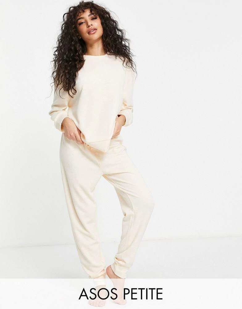 商品ASOS|ASOS DESIGN Petite lounge lightweight slubby sweat & jogger set in oatmeal,价格¥142,第1张图片