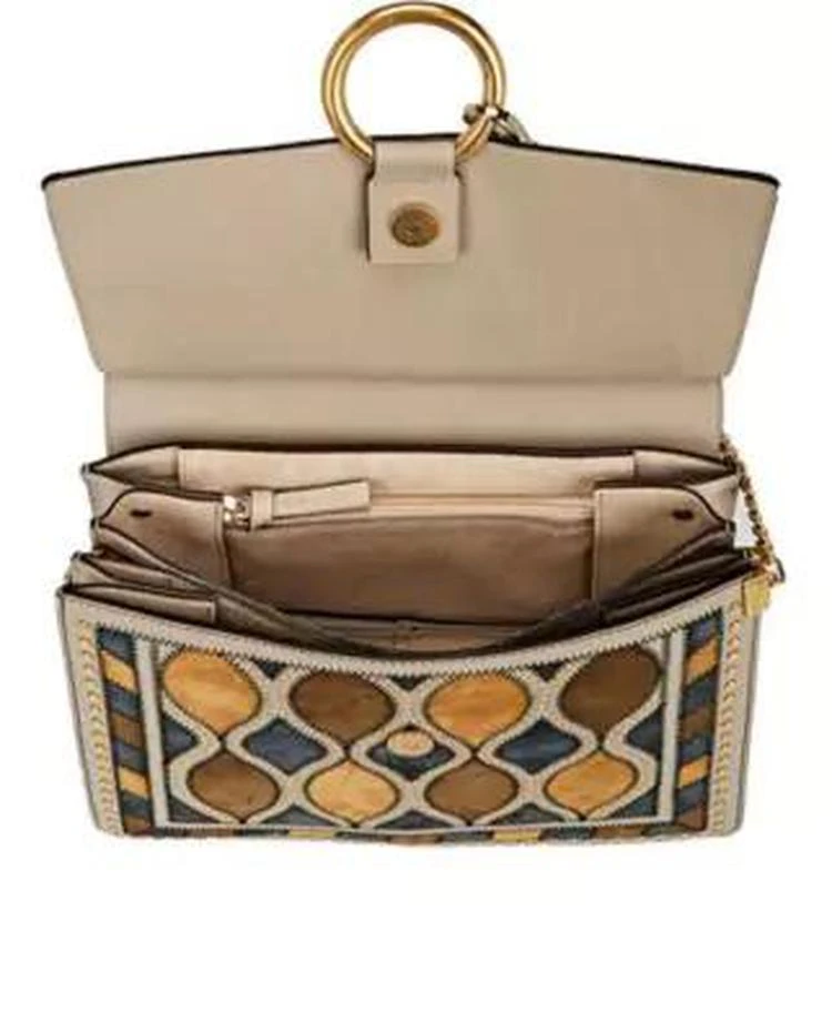 商品Chloé|Faye Medium Shoulder Bag,价格¥14759,第5张图片详细描述