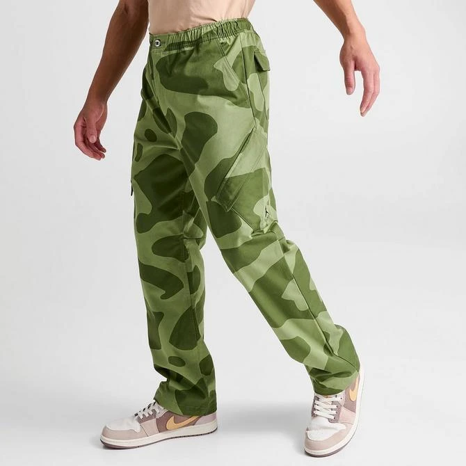 商品Jordan|Men's Jordan Essentials Elephant Print Camo Graphic Chicago Pants,价格¥403,第3张图片详细描述