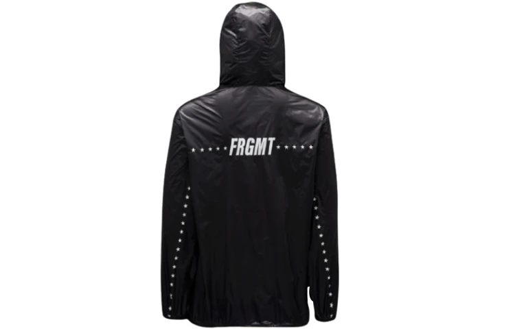 商品[国内直发] Moncler|盟可睐 X fragment 藤原浩联名款 FW21 后背字母星星图案印花拉链连帽夹克外套 男款 黑色,价格¥5266,第1张图片