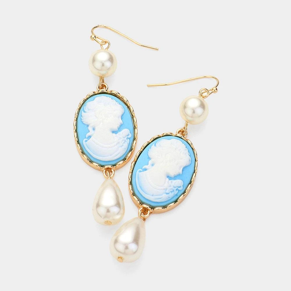 商品FASHNZFAB|Pearl Pointed Cameo Dangle Earrings - Light Blue,价格¥200,第1张图片详细描述