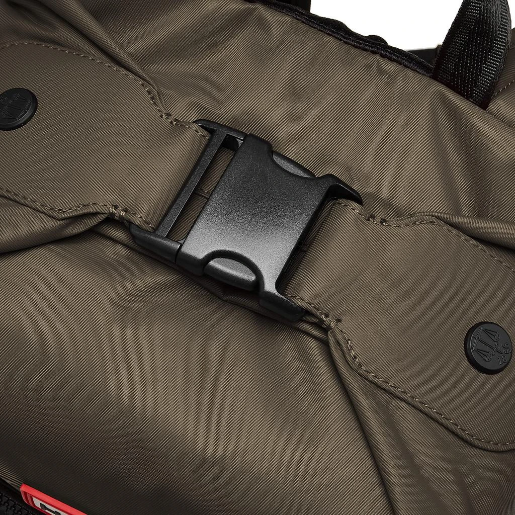 商品Hunter|Nylon Pioneer Topclip Backpack,价格¥825,第5张图片详细描述