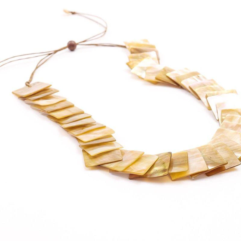 商品LIKHA|Mother of Pearl Long Necklace Nude Brown,价格¥567,第2张图片详细描述