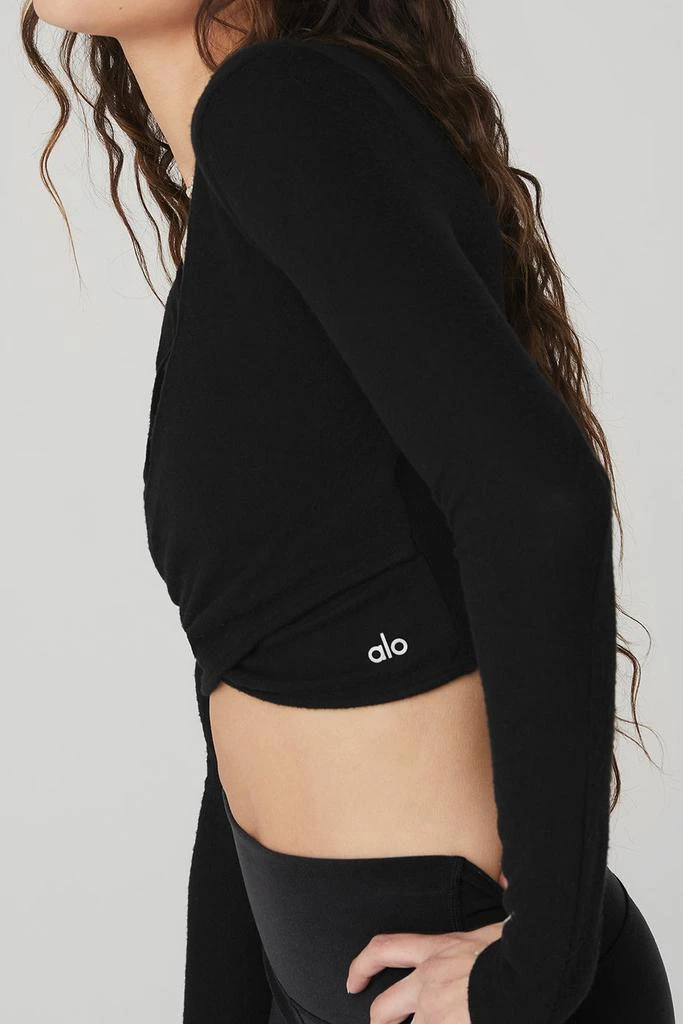 商品Alo|Amelia Luxe Long Sleeve Crop - Black,价格¥447,第4张图片详细描述