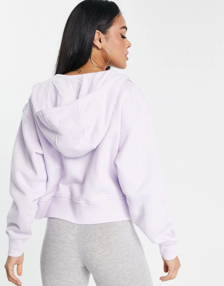 商品The North Face|The North Face Essential zip up hoodie in lilac Exclusive at ASOS,价格¥494,第2张图片详细描述