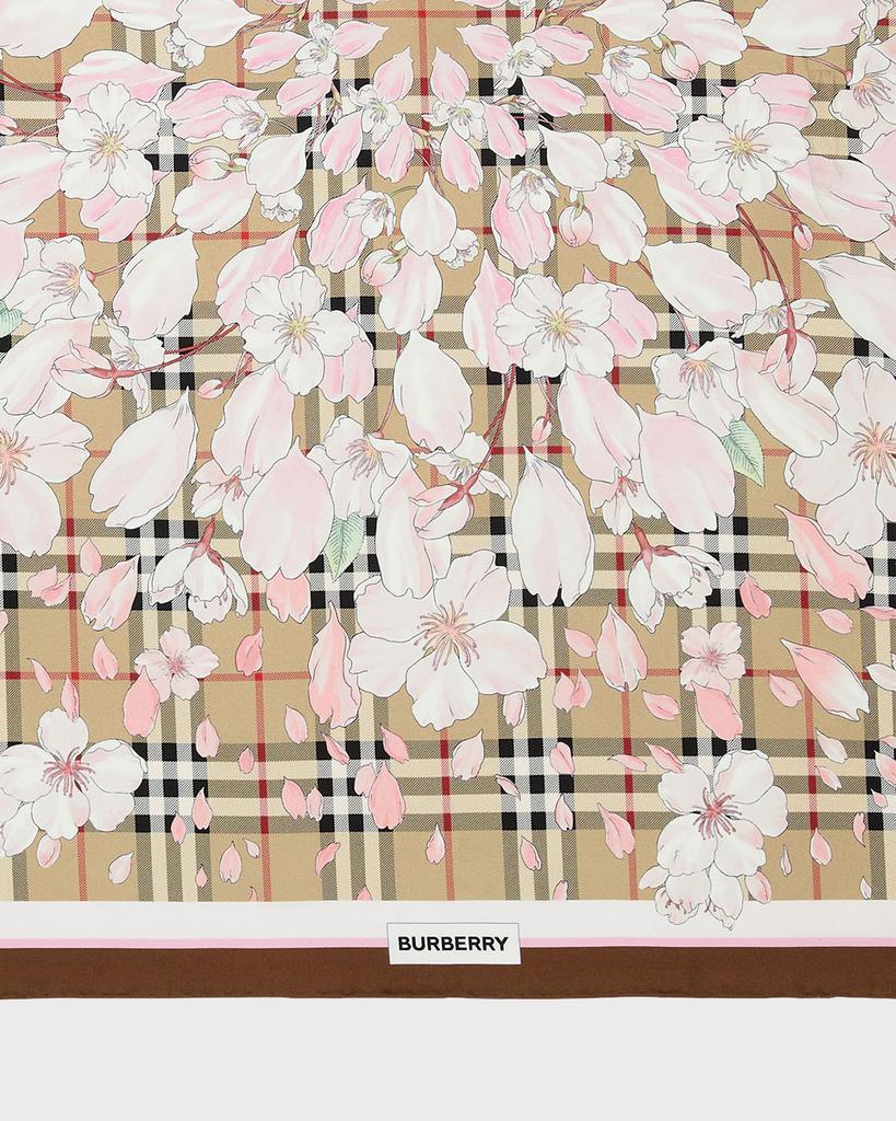 商品Burberry|Giant Check Blossom Silk Square Scarf,价格¥3316,第5张图片详细描述