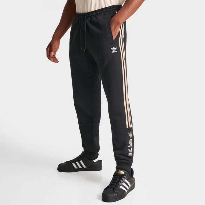 商品Adidas|Men's adidas Originals Sticker Fleece Jogger Pants,价格¥152,第1张图片