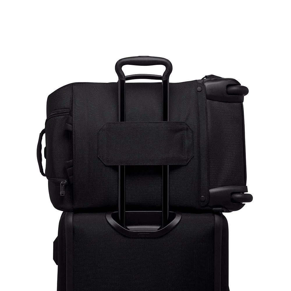 Alpha Bravo Wheeled Duffel Bag 商品
