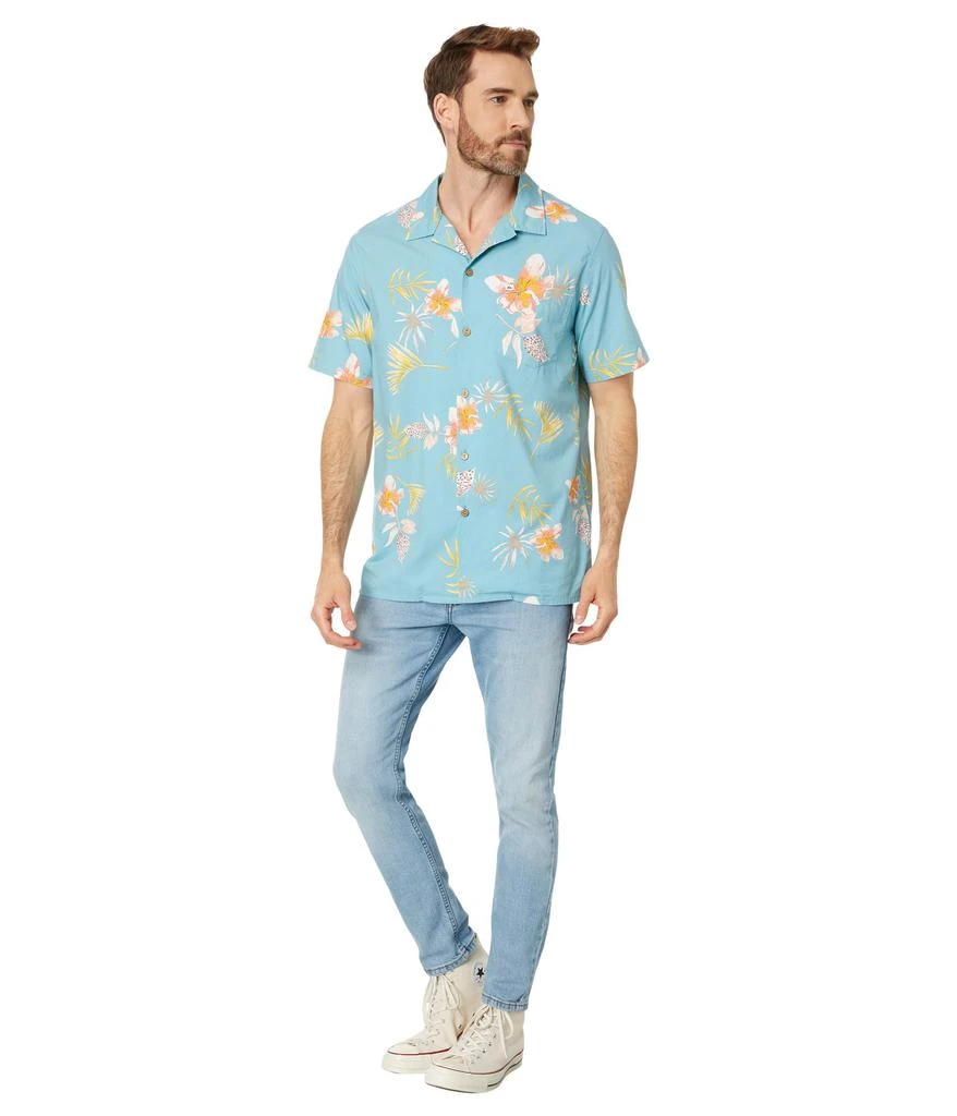 商品Quiksilver|Tropical Floral Short Sleeve Woven,价格¥315,第4张图片详细描述