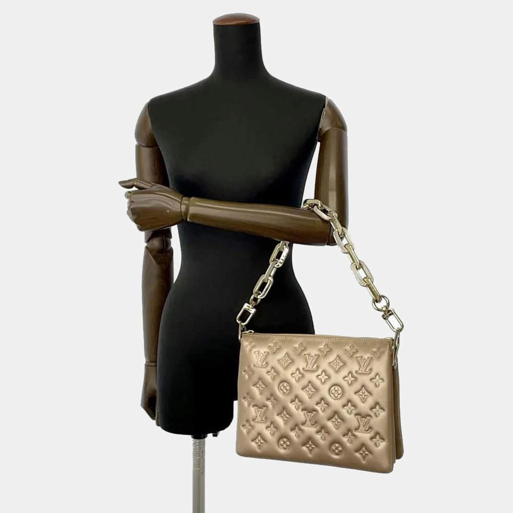 商品[二手商品] Louis Vuitton|Louis Vuitton Gold Monogram Embossed Leather Coussin PM Shoulder Bag,价格¥25307,第2张图片详细描述