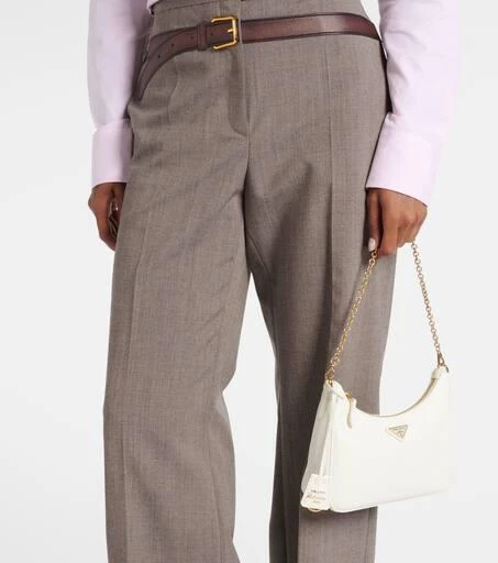 Re-Edition 2005 Small leather shoulder bag 商品