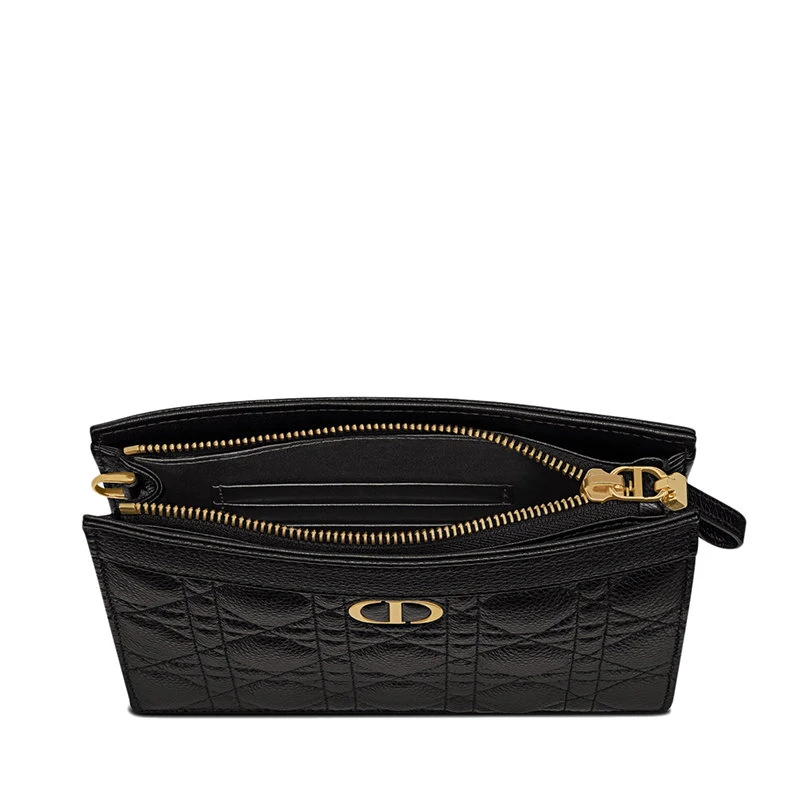 商品Dior|【预售3-7天】DIOR/迪奥 CARO系列 女士黑色柔软牛皮革藤格�纹细长款单肩斜挎链条手拿包S5106UWHC_M900,价格¥14159,第5张图片详细描述