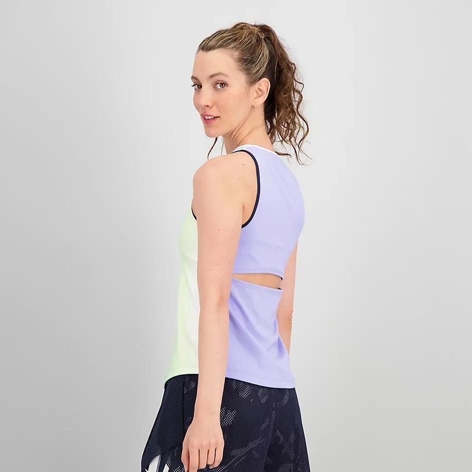 商品New Balance|Printed Tournament V-Neck Tank,价格¥163,第2张图片详细描述